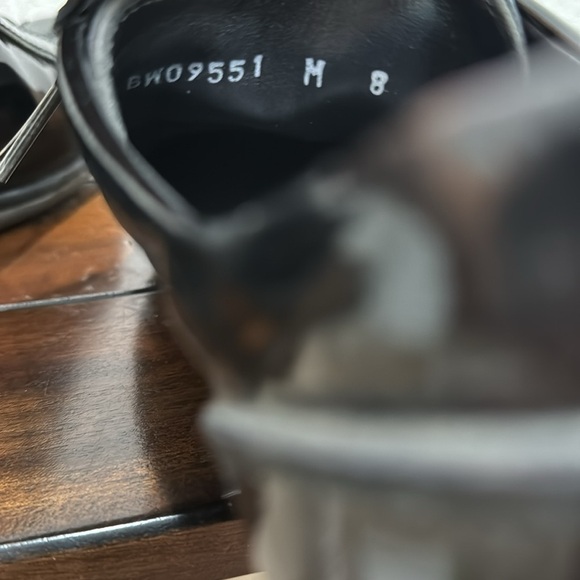 Stuart Weitzman Patent Leather Sneakers Black Size 8 - Picture 8 of 9